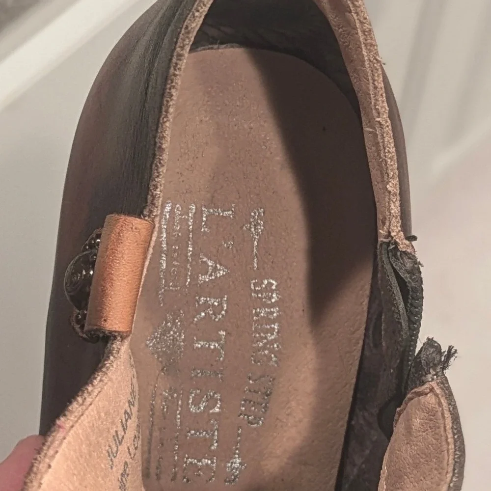 L'Artiste by Spring Step Brown Juliane Ankle booties lace up heel‎ boots 36 NWOT